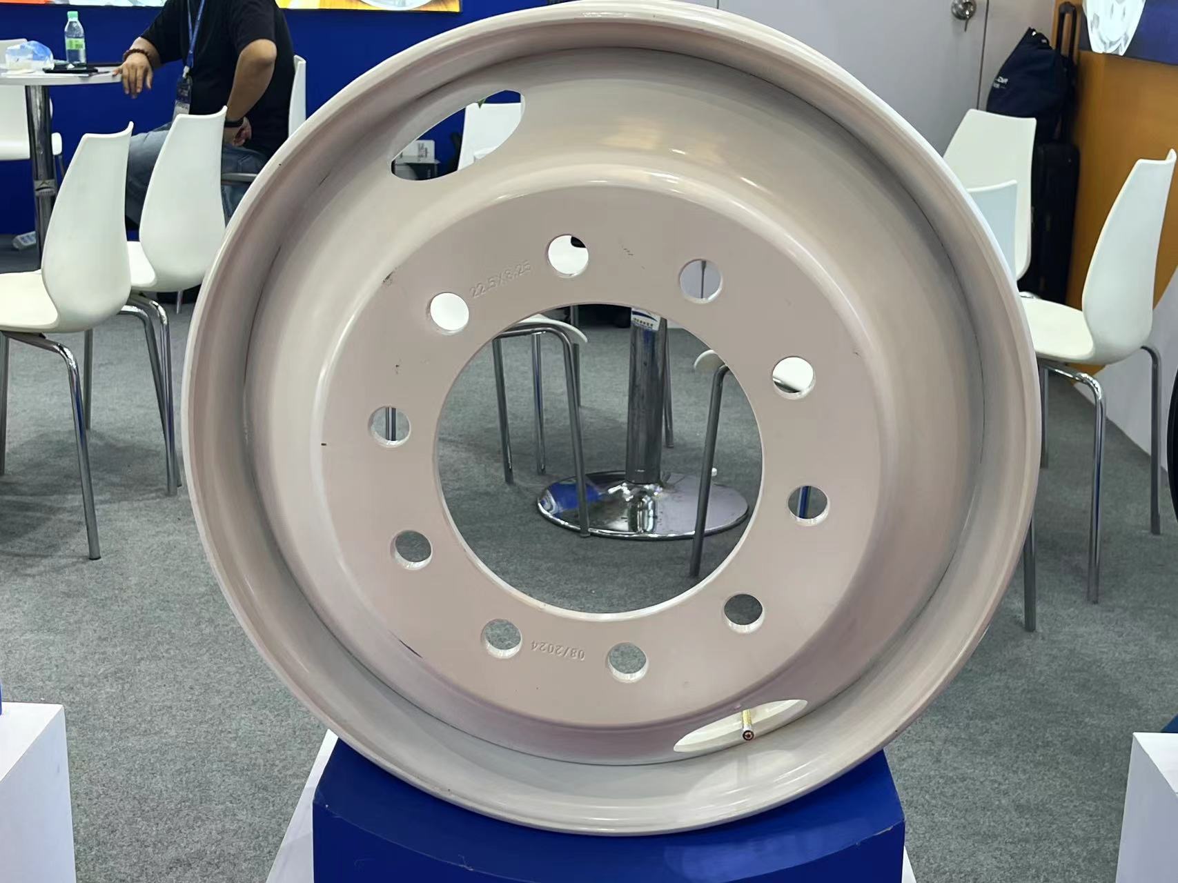 22.5x8.25-heavy-duty-truck-wheel-tubeless-Bazil-inmetro-4