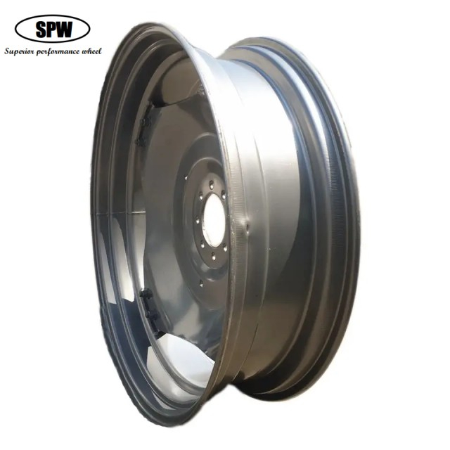 Agricultural wheels mainly used for tractors with rim size W11x38 for matching 12.4-38 tires